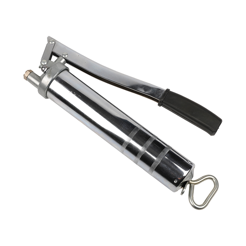 Portable versatile high-pressure german type grease gun